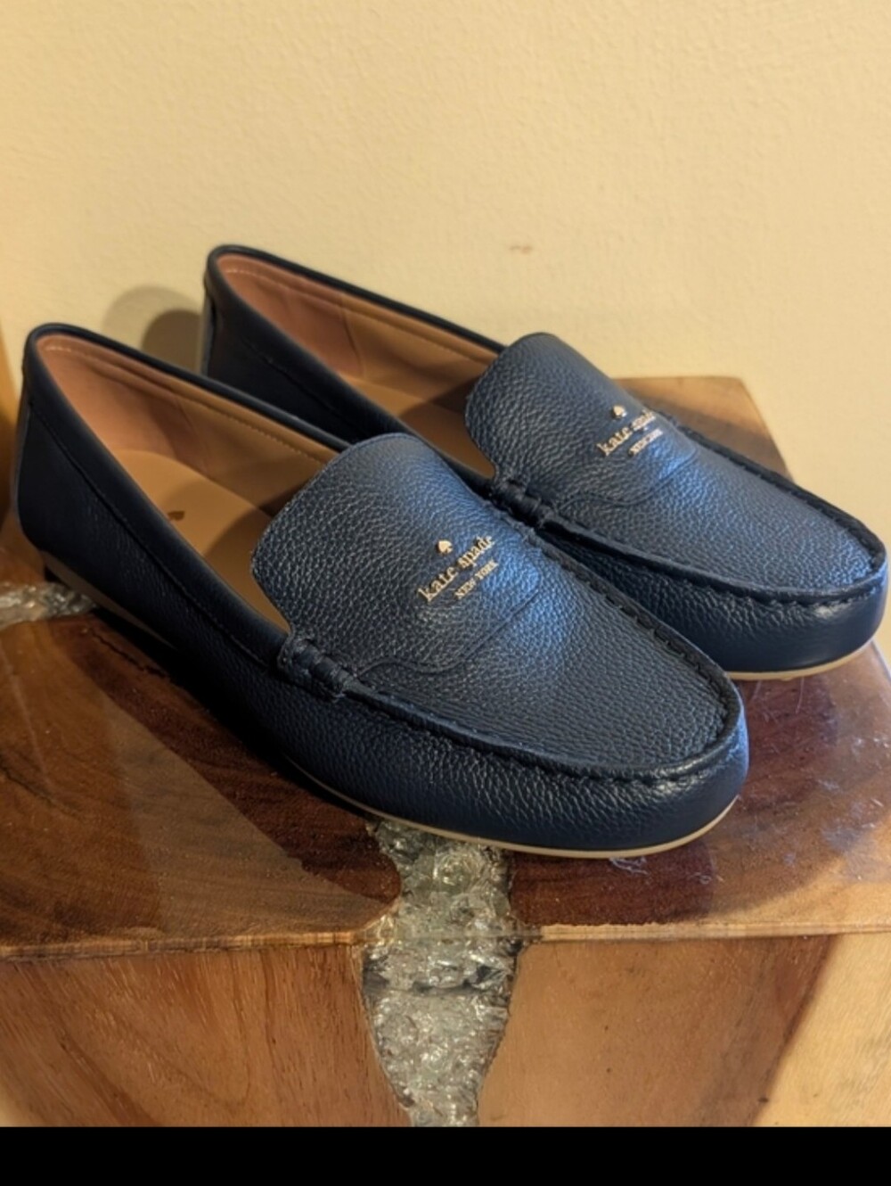 Kate Spade Briar Loafers in Navy Blue Pebbled Leather sz 8.5 - Picture 2 of 11